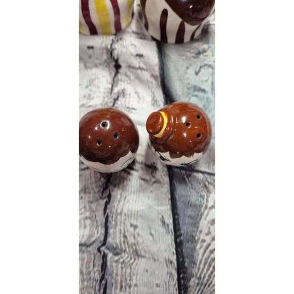 Vintage Salt Pepper Shakers and Egg Cups Anthropomorphic Man Woman Kitschy READ - Picture 4 of 6